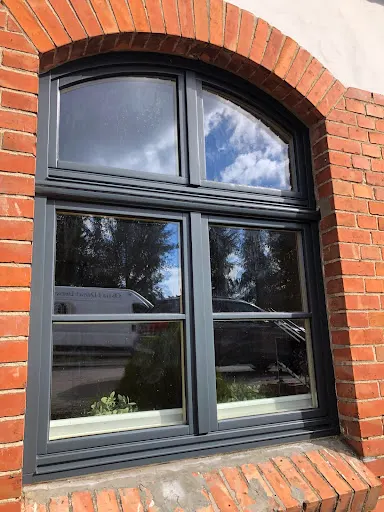 Wimal Sławomir Witt Okna i drzwi drewniane oraz aluminiowe. Renowacja okien i drzwi.